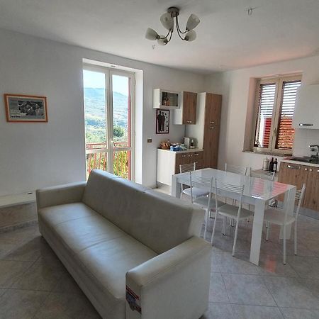 Apartmán Nonno Atti Castel San Lorenzo Exteriér fotografie